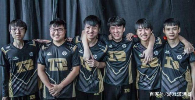 冷静与克制 冷静与克制